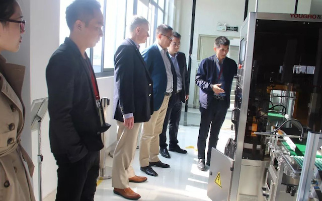 多米諾噴碼機高層訪問友高,共商標識2.0