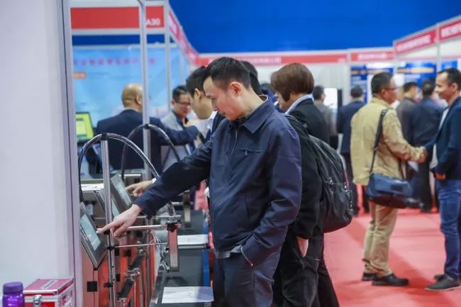 超燃!116萬人次關(guān)注!“2019年第二屆中國(guó)噴碼標(biāo)識(shí)行業(yè)年會(huì)”取得圓滿成功