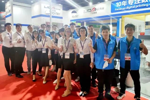 8頭I3200打印機(jī)亮相！用科學(xué)支撐打印生產(chǎn)，解決品牌客戶生產(chǎn)“頑疾”！